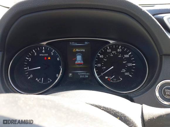 2015 Nissan Rogue S with VIN KNMAT2MT3FP560106, listed as a IAAI auction lot 41977481 with 125,995 mi miles. Bid and sale history available at carsss.com. Image 7.