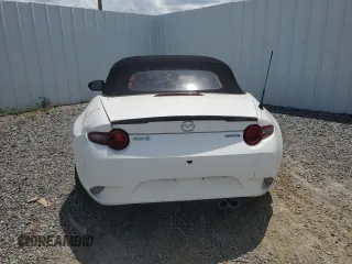 2021 Mazda MX-5 Miata Sport with VIN JM1NDAB74M0452596, listed as a Copart auction lot 60275585 with 21,839 mi miles and Clean title. Bid and sale history available at DreamBid. Image 6.