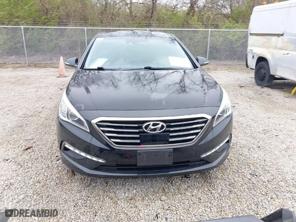 2015 Hyundai Sonata 2.4L Sport with VIN 5NPE34AF7FH167121, listed as a IAAI auction lot 42005240 with 110,612 mi miles. Bid and sale history available at carsss.com. Image 13.