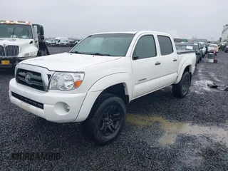 2007 Toyota Tacoma with VIN 5TELU42N97Z447826, listed as a IAAI auction lot 41862267 with 194,545 mi miles and . Bid and sale history available at DreamBid. Image 2.
