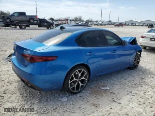 2018 Alfa Romeo Giulia Ti Sport with VIN ZARFAEEN7J7578331, listed as a Copart auction lot 48024455 with 0 mi miles and Salvage Title. Bid and sale history available at carsss.com. Image 3.