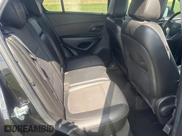 2021 Chevrolet Trax LT with VIN KL7CJPSM2MB367489, listed as a Copart auction lot 53135905 with 44,918 mi miles and Clean Title. Bid and sale history available at carsss.com. Image 6.