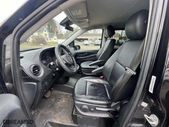 2017 Mercedes-Benz Metris Passenger Van with VIN WD4PG2EE9H3291740, listed as a Copart auction lot 52562125 with 64,338 mi miles and Clean Title. Bid and sale history available at carsss.com. Image 8.