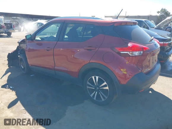 2019 Nissan Kicks S with VIN 3N1CP5CU4KL511255, listed as a IAAI auction lot 41841226 with 91,575 mi miles and . Bid and sale history available at carsss.com. Image 3.
