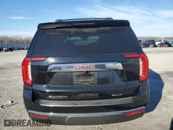 2022 GMC Yukon SLT with VIN 1GKS2BKD1NR148972, listed as a Copart auction lot 45139625 with 25,640 mi miles and Salvage Title. Bid and sale history available at carsss.com. Image 6.