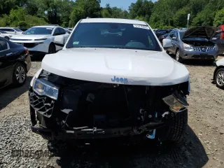 2018 Jeep Grand Cherokee Altitude z VIN 1C4RJFAG9JC200409, wystawiony jako Copart lot #61476065 z przebiegiem 165 549 mil mil oraz Szkoda całkowita • Salvage title. Historia ofert i sprzedaży dostępna na DreamBid. Obrazek 5.
