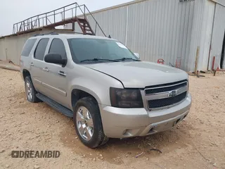 2009 Chevrolet Tahoe 2LT z VIN 1GNFC23039R152640, wystawiony jako IAAI lot #41372840 z przebiegiem 273 428 mil mil oraz . Historia ofert i sprzedaży dostępna na DreamBid. Obrazek 1.