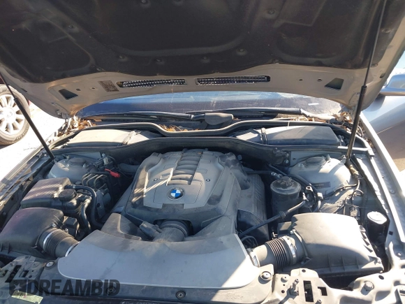 2006 BMW 7 Series 750Li with VIN WBAHN83506DT25188, listed as a IAAI auction lot 41599512 with 81,872 mi miles and . Bid and sale history available at carsss.com. Image 10.