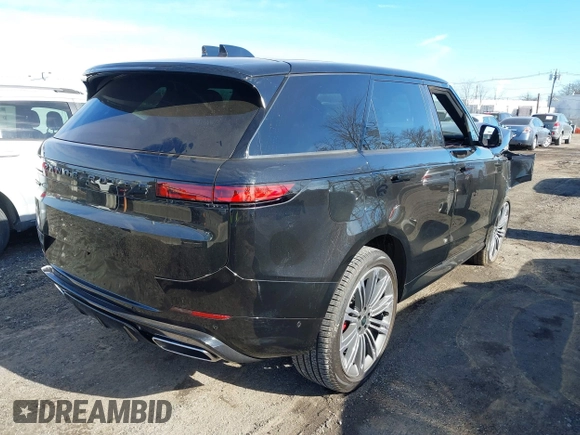 2024 Land Rover Range Rover Sport Dynamic SE with VIN SAL1L9FU0RA402899, listed as a IAAI auction lot 41459896 with 6,307 mi miles and . Bid and sale history available at DreamBid. Image 4.
