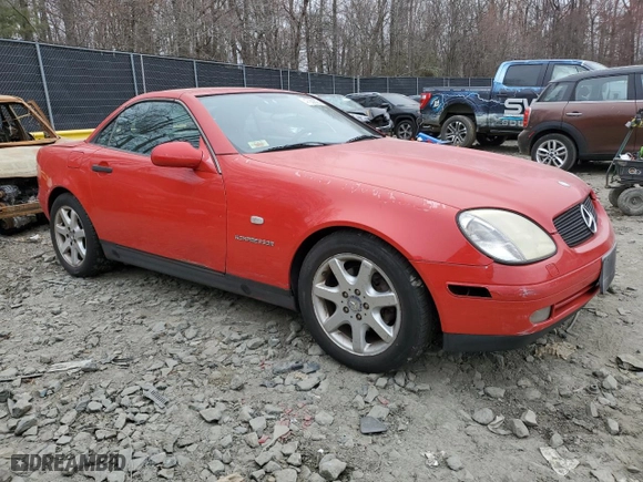 1999 Mercedes-Benz SLK-Class with VIN WDBKK47F6XF097148, listed as a Copart auction lot 47929505 with 172,913 mi miles and Salvage Title. Bid and sale history available at carsss.com. Image 4.