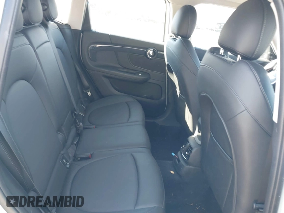 2020 MINI Countryman Cooper S with VIN WMZYX1C05L3L45883, listed as a IAAI auction lot 40690925 with 28,846 mi miles and . Bid and sale history available at DreamBid. Image 8.