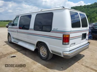 1994 Ford Econoline Cargo with VIN 1FDEE14N0RHA00870, listed as a IAAI auction lot 42620960 with 107,662 mi miles and . Bid and sale history available at DreamBid. Image 3.
