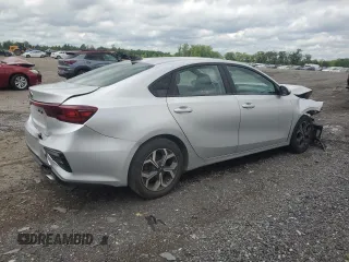 2021 Kia Forte LXS z VIN 3KPF24AD5ME334549, wystawiony jako Copart lot #57179825 z przebiegiem 43 544 mil mil oraz Szkoda całkowita • Salvage title. Historia ofert i sprzedaży dostępna na DreamBid. Obrazek 3.