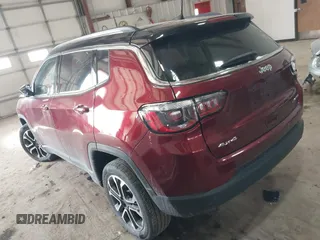 2022 Jeep Compass High Altitude with VIN 3C4NJDCB6NT107779, listed as a IAAI auction lot 41343659 with 32,612 mi miles and . Bid and sale history available at DreamBid. Image 3.
