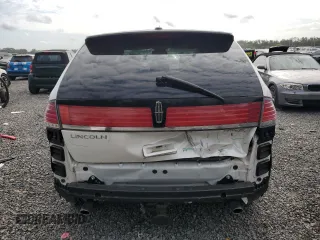 2010 Lincoln MKX with VIN 2LMDJ8JC7ABJ33165, listed as a Copart auction lot 52078895 with 72,079 mi miles and Salvage Title. Bid and sale history available at carsss.com. Image 6.