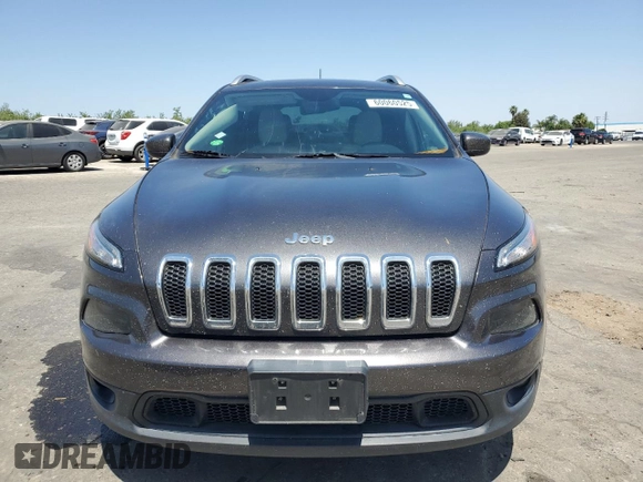 2016 Jeep Cherokee 75th Anniversary с VIN 1C4PJLCS1GW217512, выставлен на аукционе Copart как лот 60060525 с пробегом 111 864 миль миль и Списание • Salvage title. История ставок и продаж доступна на DreamBid. Изображение 5.