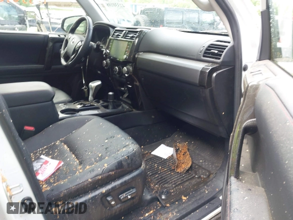 2024 Toyota 4Runner TRD Off Road with VIN JTERU5JR8R6282416, listed as a IAAI auction lot 42330108 with 9,131 mi miles and . Bid and sale history available at DreamBid. Image 5.