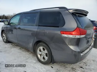 2011 Toyota Sienna with VIN 5TDZK3DC6BS151402, listed as a Copart auction lot 86147774 with 388,569 mi miles and Clean Title. Bid and sale history available at carsss.com. Image 2.