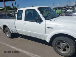 2004 Ford Ranger XL with VIN 1FTYR14UX4PB32451, listed as a IAAI auction lot 42180727 with 286,039 mi miles. Bid and sale history available at carsss.com. Image 16.