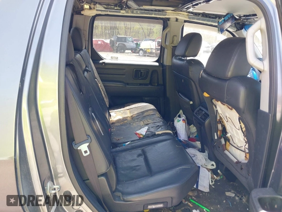 2009 Honda Ridgeline RTL with VIN 2HJYK16539H503533, listed as a IAAI auction lot 42040423 with 206,102 mi miles and . Bid and sale history available at DreamBid. Image 8.