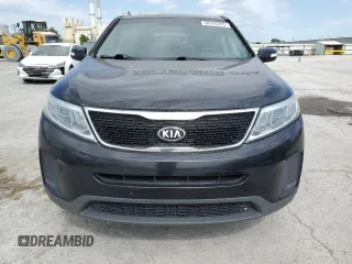 2014 Kia Sorento LX z VIN 5XYKT3A61EG537739, wystawiony jako Copart lot #58346245 z przebiegiem 208 580 mil mil oraz Czysty tytuł • Clean title. Historia ofert i sprzedaży dostępna na DreamBid. Obrazek 5.