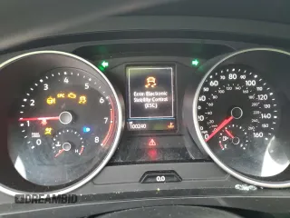 2021 Volkswagen Tiguan S z VIN 3VV0B7AX3MM013859, wystawiony jako Copart lot #51745945 z przebiegiem 100 240 mil mil oraz Szkoda całkowita • Salvage title. Historia ofert i sprzedaży dostępna na DreamBid. Obrazek 9.