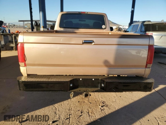 1994 Ford F-150 with VIN 1FTDF15Y7RLA81479, listed as a Copart auction lot 82061254 with 171,855 mi miles and Salvage Title. Bid and sale history available at carsss.com. Image 6.