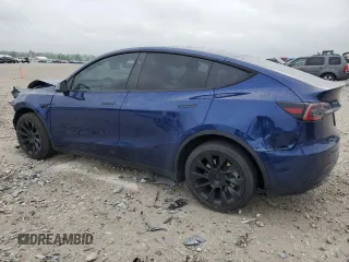 2024 Tesla Model Y Long Range с VIN 7SAYGDEE8RA226229, выставлен на аукционе Copart как лот 56722755 с пробегом Не указан миль и Списание • Salvage title. История ставок и продаж доступна на DreamBid. Изображение 2.
