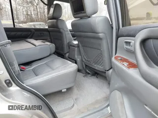 2001 Toyota Land Cruiser with VIN JTEHT05J112010131, listed as a IAAI auction lot 41719396 with 265,944 mi miles. Bid and sale history available at carsss.com. Image 8.