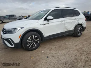 2022 Volkswagen Tiguan S with VIN 3VV1B7AX6NM088271, listed as a Copart auction lot 85141414 with 28,097 mi miles and Salvage Title. Bid and sale history available at carsss.com. Image 1.