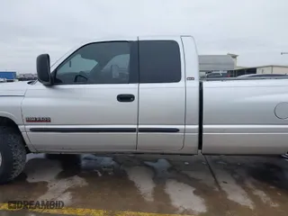 2001 Dodge Ram 2500 with VIN 3B7KC23691G764857, listed as a IAAI auction lot 41640782 with 243,532 mi miles. Bid and sale history available at carsss.com. Image 15.