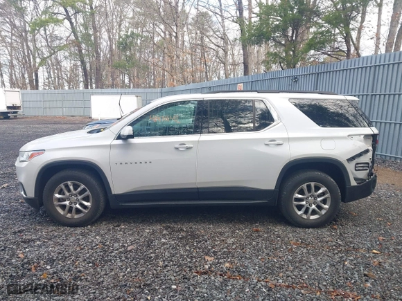 2019 Chevrolet Traverse LT Cloth with VIN 1GNEVGKW6KJ127390, listed as a IAAI auction lot 41971142 with 44,335 mi miles. Bid and sale history available at carsss.com. Image 14.