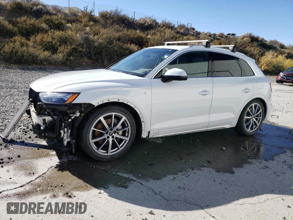 2021 Audi Q5 Premium Plus with VIN WA1E2AFY2M2041530, listed as a Copart auction lot 76736194 with 61,401 mi miles and Salvage Title. Bid and sale history available at carsss.com. Image 1.