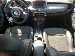 2016 FIAT 500X Trekking z VIN ZFBCFXCT7GP373518, wystawiony jako Copart lot #58245275 z przebiegiem 68 925 mil mil oraz Szkoda całkowita • Salvage title. Historia ofert i sprzedaży dostępna na DreamBid. Obrazek 8.