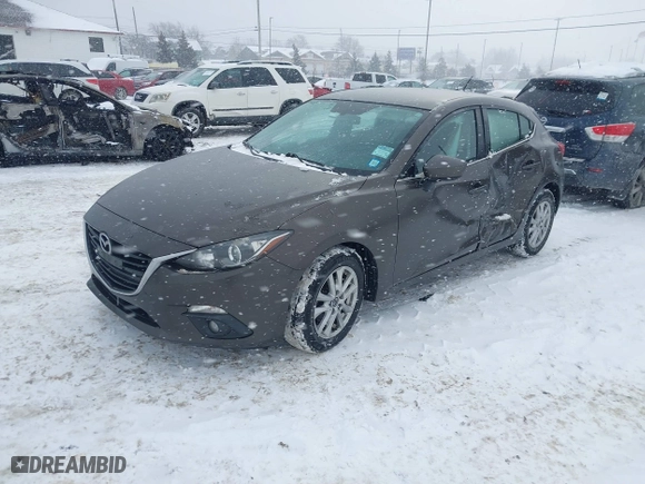 2015 Mazda Mazda3 i Touring with VIN 3MZBM1L75FM237176, listed as a IAAI auction lot 41407265 with 122,899 mi miles. Bid and sale history available at carsss.com. Image 17.