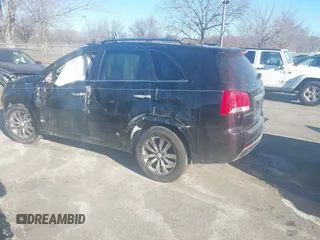2013 Kia Sorento SX with VIN 5XYKWDA28DG367307, listed as a IAAI auction lot 41437488 with 120,822 mi miles and . Bid and sale history available at DreamBid. Image 3.