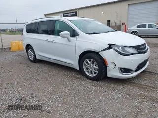 2020 Chrysler Pacifica Touring L with VIN 2C4RC1BG4LR109151, listed as a IAAI auction lot 42557446 with 114,808 mi miles and . Bid and sale history available at DreamBid. Image 1.