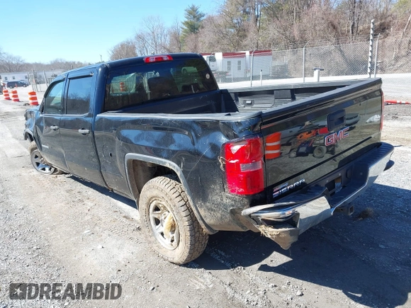 2014 GMC Sierra 1500 with VIN 3GTU2TEH6EG197593, listed as a IAAI auction lot 41645947 with 236,667 mi miles. Bid and sale history available at carsss.com. Image 3.
