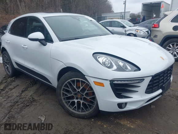 2018 Porsche Macan with VIN WP1AA2A56JLB18768, listed as a IAAI auction lot 41653261 with 56,993 mi miles. Bid and sale history available at carsss.com. Image 1.