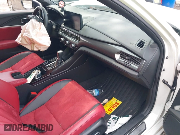 2024 Acura Integra Technology with VIN 19UDE4H61RA012072, listed as a IAAI auction lot 42608969 with 32,517 mi miles and . Bid and sale history available at DreamBid. Image 5.