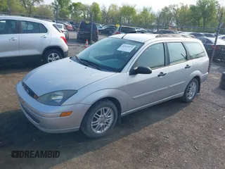 2003 Ford Focus SE Fleet с VIN 1FAFP36373W209641, выставлен на аукционе IAAI как лот 42119574 с пробегом 152 473 миль миль и . История ставок и продаж доступна на DreamBid. Изображение 2.