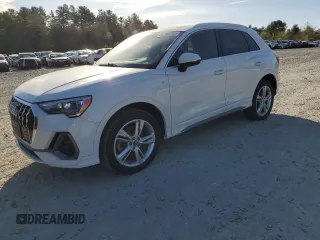 2021 Audi Q3 S line Premium z VIN WA1DECF33M1010053, wystawiony jako Copart lot #54769345 z przebiegiem 46 912 mil mil oraz Szkoda całkowita • Salvage title. Historia ofert i sprzedaży dostępna na DreamBid. Obrazek 1.