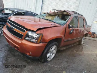2007 Chevrolet Avalanche LS z VIN 3GNEC12087G200217, wystawiony jako Copart lot #84727764 z przebiegiem 204 733 mil mil oraz Nie do naprawy • Non repairable. Historia ofert i sprzedaży dostępna na DreamBid. Obrazek 1.