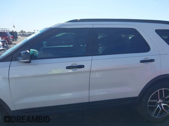 2017 Ford Explorer Sport z VIN 1FM5K8GT6HGA43481, wystawiony jako IAAI lot #42159456 z przebiegiem 86 010 mil mil oraz . Historia ofert i sprzedaży dostępna na DreamBid. Obrazek 15.