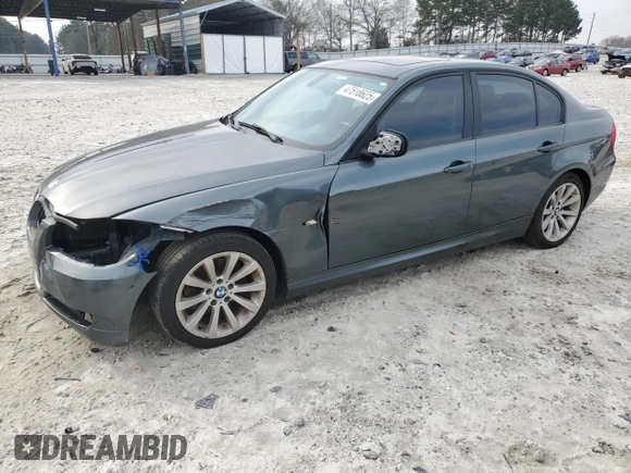 2011 BMW 3 Series 328i with VIN WBAPH7G50BNM55533, listed as a Copart auction lot 47518625 with 132,914 mi miles and Salvage Title. Bid and sale history available at carsss.com. Image 1.