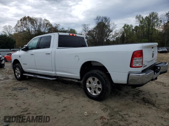 2022 Ram 2500 Big Horn z VIN 3C6UR5JL4NG156579, wystawiony jako Copart lot #52794635 z przebiegiem 63 691 mil mil oraz Szkoda całkowita • Salvage title. Historia ofert i sprzedaży dostępna na DreamBid. Obrazek 2.