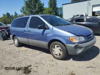 2000 Toyota Sienna LE with VIN 4T3ZF13C8YU296717, listed as a Copart auction lot 62715203 with 165,869 mi miles and Salvage Title. Bid and sale history available at carsss.com. Image 4.