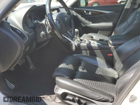2014 Infiniti Q50 Premium z VIN JN1BV7AR0EM705108, wystawiony jako Copart lot #58990385 z przebiegiem 138 110 mil mil oraz Szkoda całkowita • Salvage title. Historia ofert i sprzedaży dostępna na DreamBid. Obrazek 7.