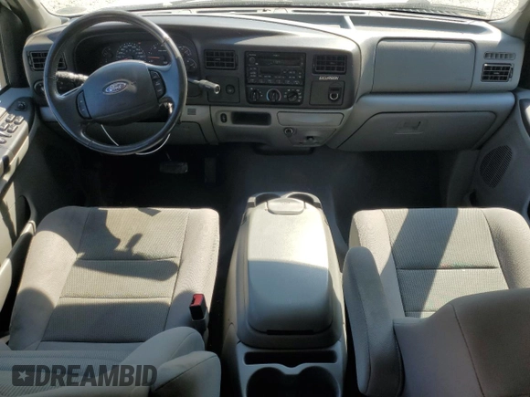 2005 Ford Excursion Special Serv z VIN 1FMNU40L05EB61756, wystawiony jako Copart lot #72593484 z przebiegiem 89 126 mil mil oraz Szkoda całkowita • Salvage title. Historia ofert i sprzedaży dostępna na DreamBid. Obrazek 8.