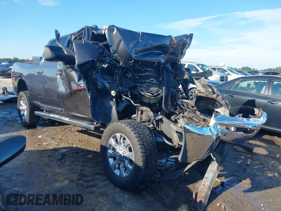 2016 Ram 2500 Tradesman with VIN 3C6UR5CL6GG264802, listed as a IAAI auction lot 40365740 with Not provided miles and . Bid and sale history available at DreamBid. Image 1.